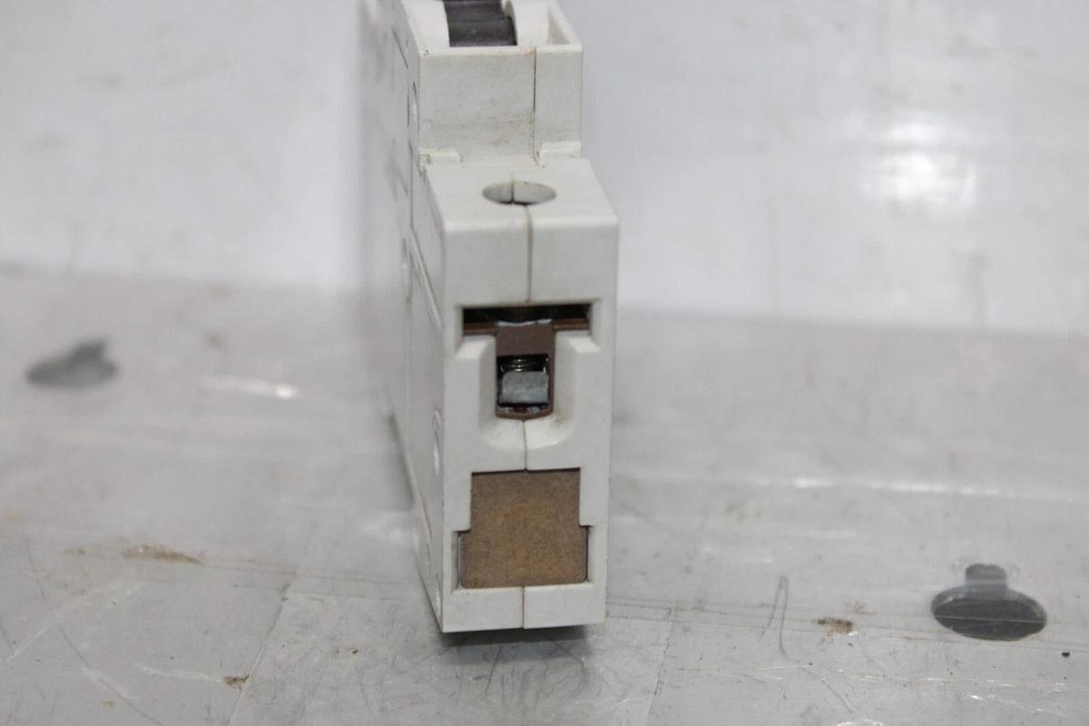 Used SIEMENS CIRCUIT BREAKER 5SX2 5SX21-D16 1-POLE 277/480 VAC **WARRANTY INCLUDED**