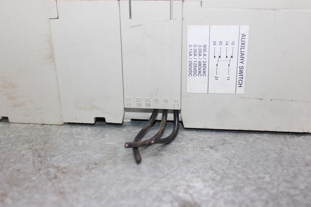 Used ABB BREAKER SACE S4 S4N 250 AMP 600 VOLT 3-POLE W/ AUX SWITCH & SHUNT TRIP