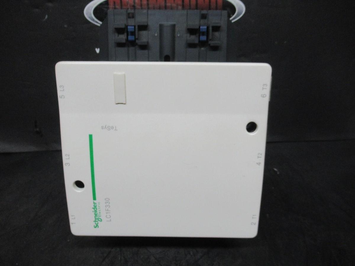 Used SCHNEIDER ELECTRIC CONTACTOR LC1F330 600 VAC 250 HP 400 AMP 3-PHASE 3-POLE