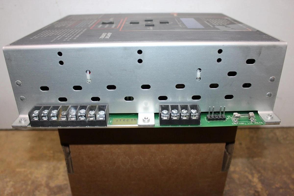 Used TRANE CHILLER ADAPTIVE CONTROL MODULE X13650362-05 REV. J 6200-0010-09