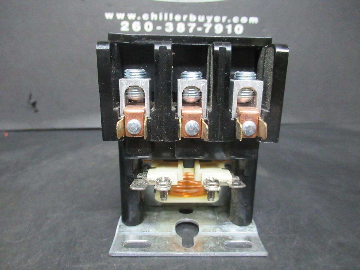 Used SUPCO CONTACTOR DP601203 600 VAC 30 HP 60 AMP COIL: 120 VAC
