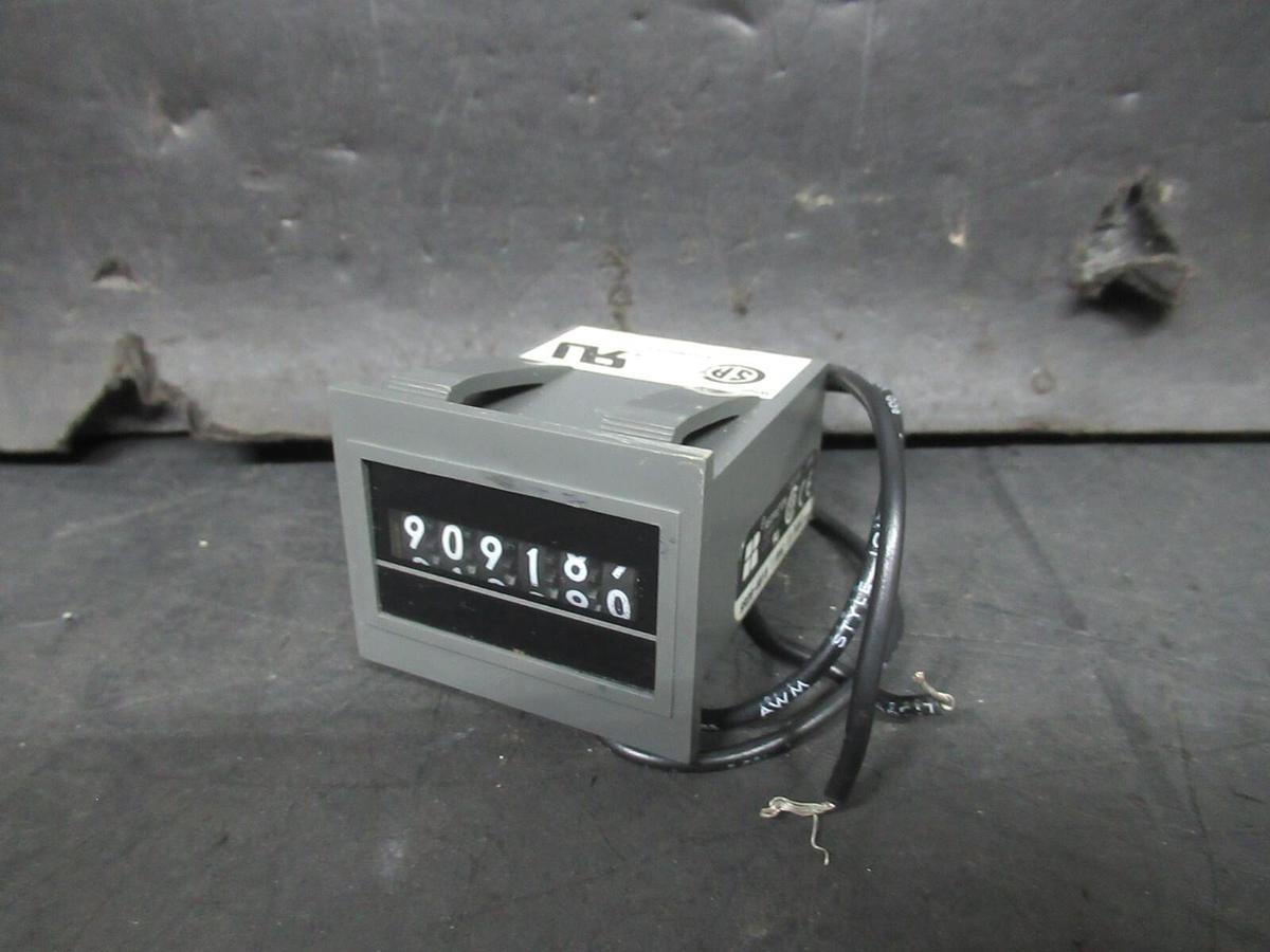 Used REDINGTON ELAPSED TIME INDICATOR SR26-4816 115 VAC 3.5 VA **WARRANTY INCLUDED**
