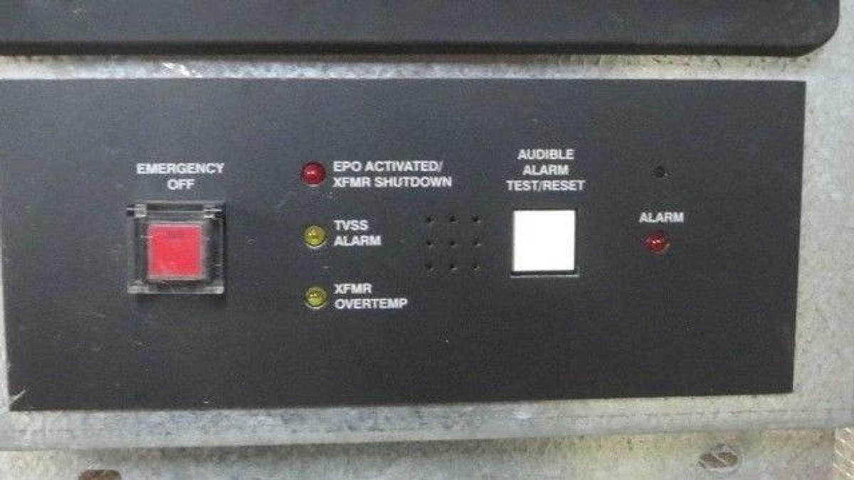 Used SQUARE D POWERLOGIC CIRCUIT MONITOR CM-2150 240 VAC 27 VA W/ IOM-44 ALARM