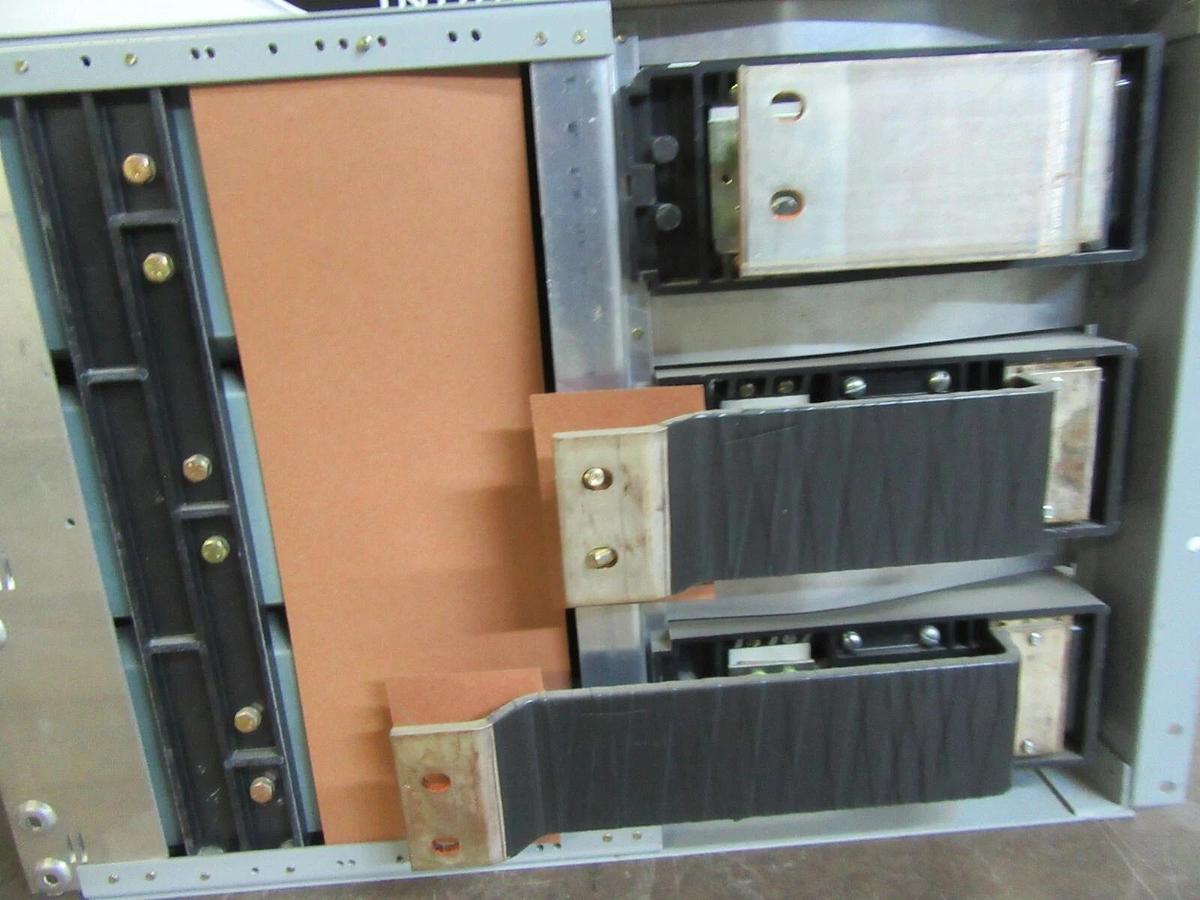 Used GE QMR PANELBOARD FUSIBLE DISCONNECT THFP366 600 AMP 600 VAC 500 HP 3-PHASE