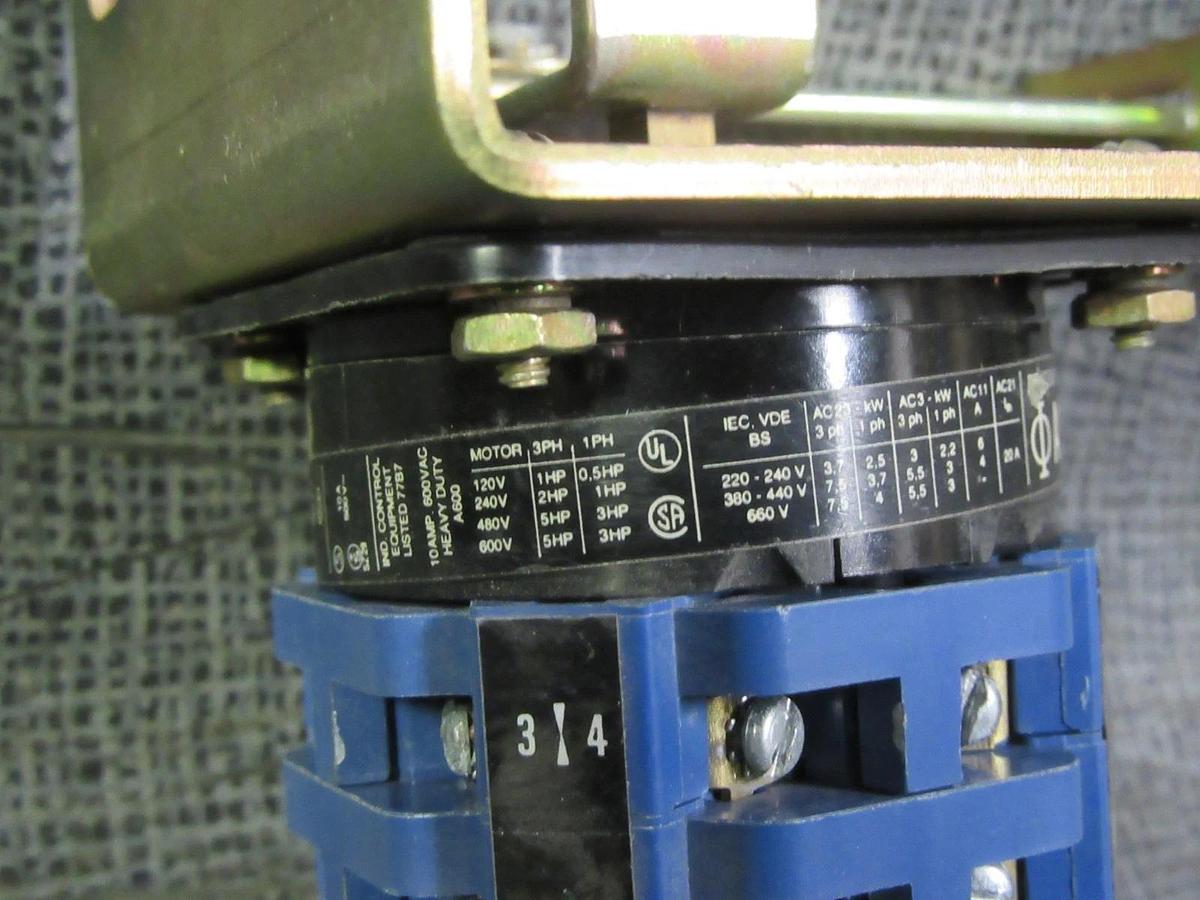 Used KRAUS / NAIMER DRUM SWITCH AND BRACKET 5HP 3PH 10A A11 C21287 **WARRANTY**