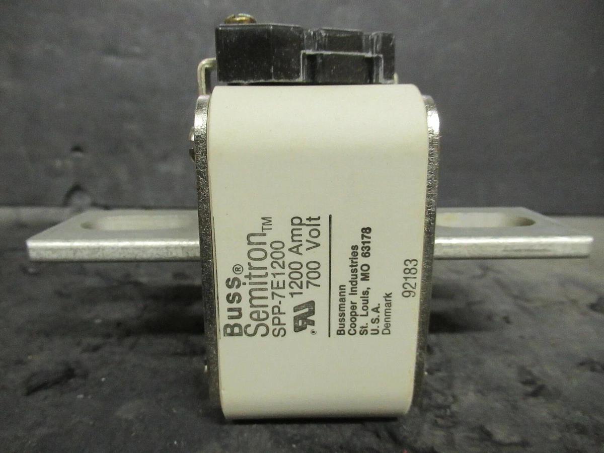 (1 ea) NEW IN BOX BUSS SEMITRON SPP-7E1200 1200 AMP 700 V FUSE BUSSMANN COOPER