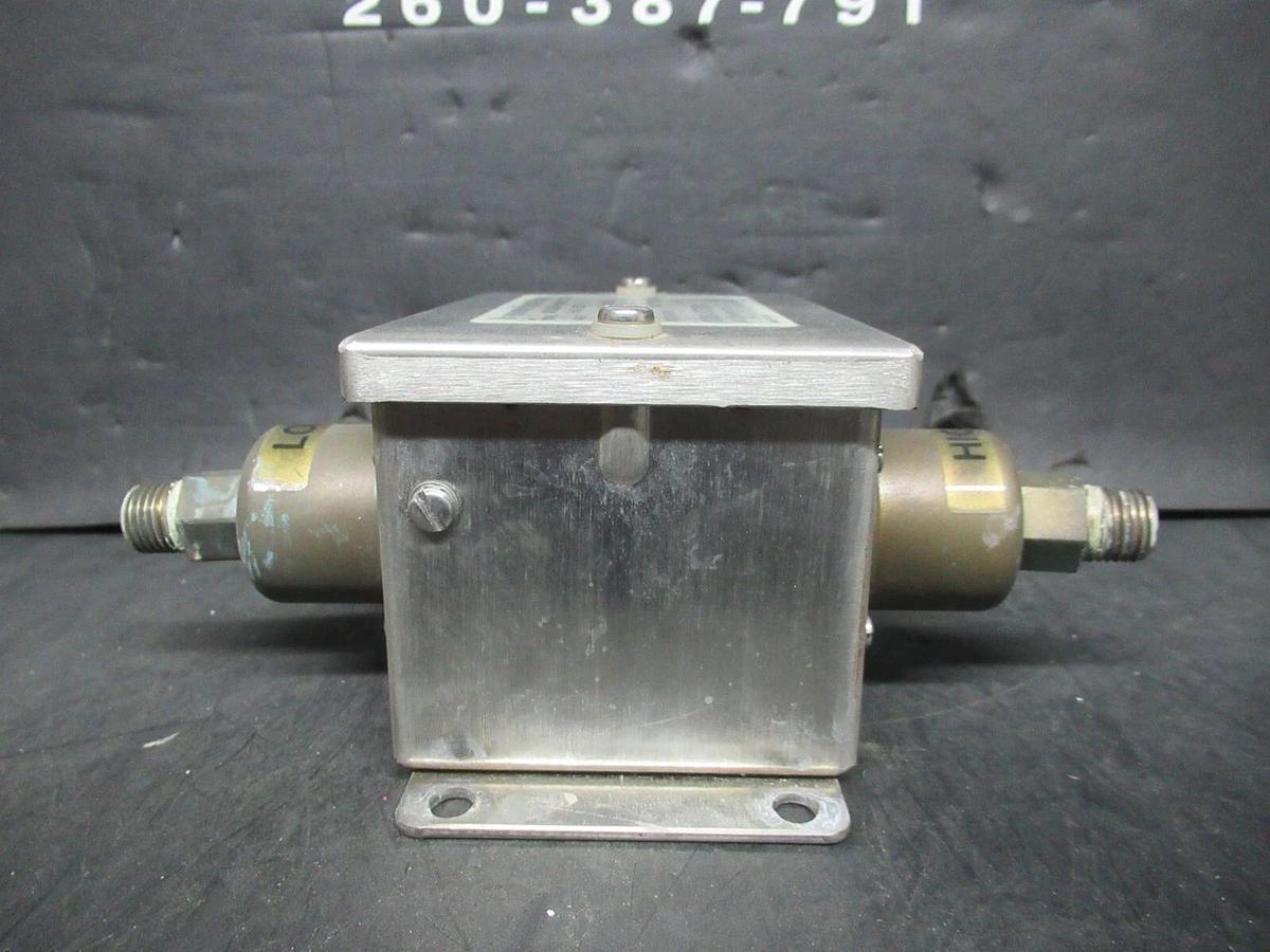Used KOENIG-PRETEMPCO DIFFERENTIAL PRESSURE SWITCH DSP300A-P40PF-82582-5 300 PSI