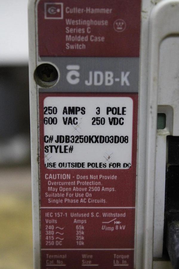 Used CUTLER HAMMER MOLDED CASE SWITCH JDB3250KXD03D08 250 AMP 3-POLE 600 VAC