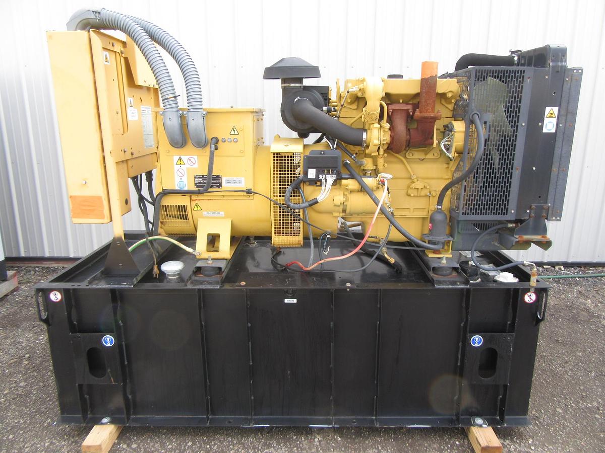 Used 60 KW DIESEL GENERATOR OLYMPIAN 120/240V CAT PERKINS 564 HRS VIDEO WE SHIP!