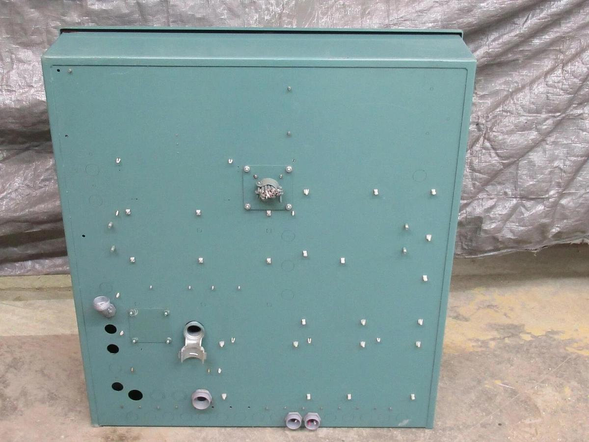 Used YORK MILLENNIUM CENTRIFUGAL CHILLER CONTROL TOUCH HMI INTERFACE 371-02264-105