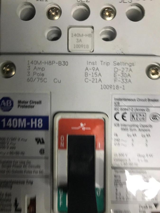 Used 3 AMP ALLEN BRADLEY 140M-H8 BREAKER 140M-H8P-B30 3 POLE 480 VAC W/ SHUNT TRIP
