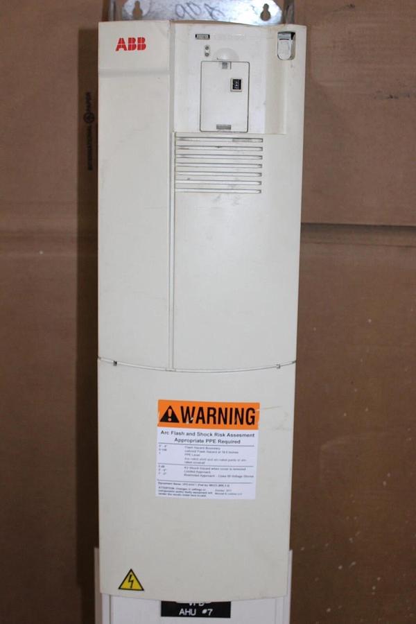 Used ABB VARIABLE SPEED DRIVE ACH401602532 480 VAC 3-PHASE *W/ BYPASS* *NO KEYPAD*
