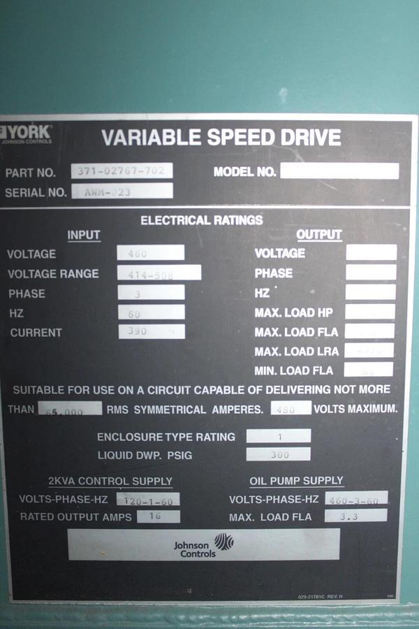 Used YORK CHILLER OPTISPEED VSD VSD351-K-46 W/ 371-04118-111 CONTROL PANEL