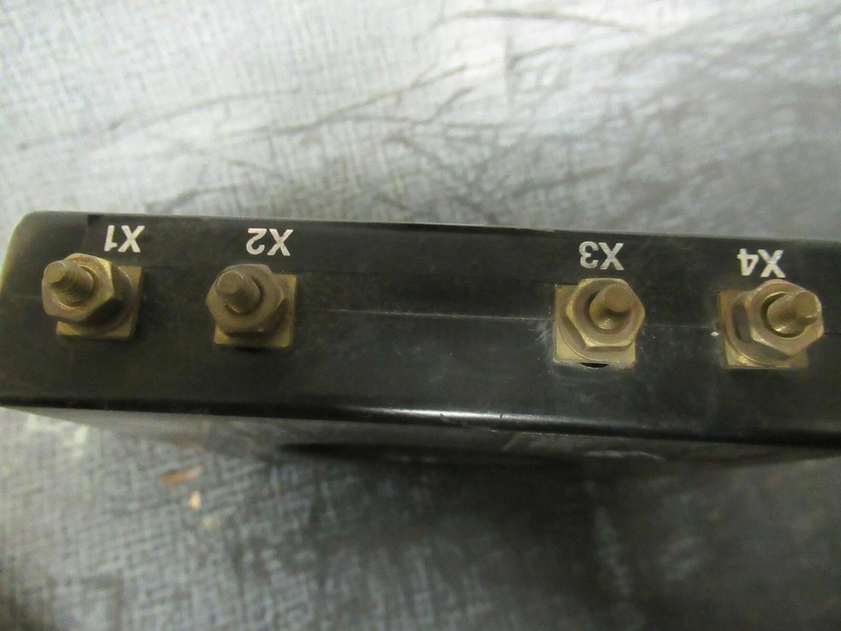 Used INSTRUMENT TRANSFORMERS CURRENT TRANSFORMER 0121A03797 600/500/400:5 50-400 HZ