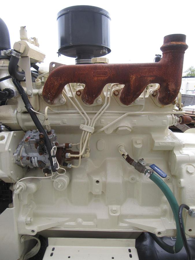 Used 30KW DIESEL GENERATOR  KOHLER 120/240 V JOHN DEERE  12-LEAD RECONNECTABLE 33 KW