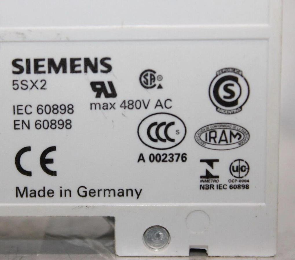 Used SIEMENS CIRCUIT BREAKER 5SX2 5SX22-D10 2-POLE 480 VAC **WARRANTY INCLUDED**