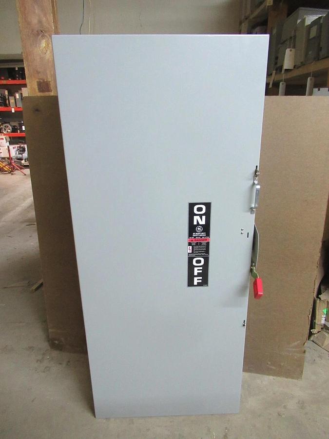 NIB GE 400 AMP HEAVY DUTY SAFETY SWITCH TH3365 TYPE 1 3-POLE 350 HP 600 V