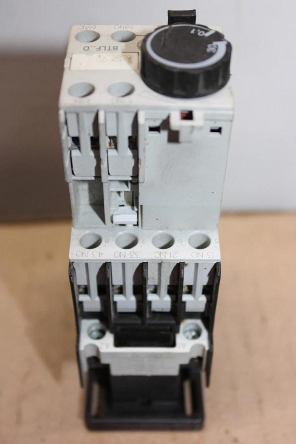 Used GENERAL ELECTRIC CONTACTOR RL4RA031T 20A 600V W/ BTLF30D 0.1-30 SEC TIME DELAY
