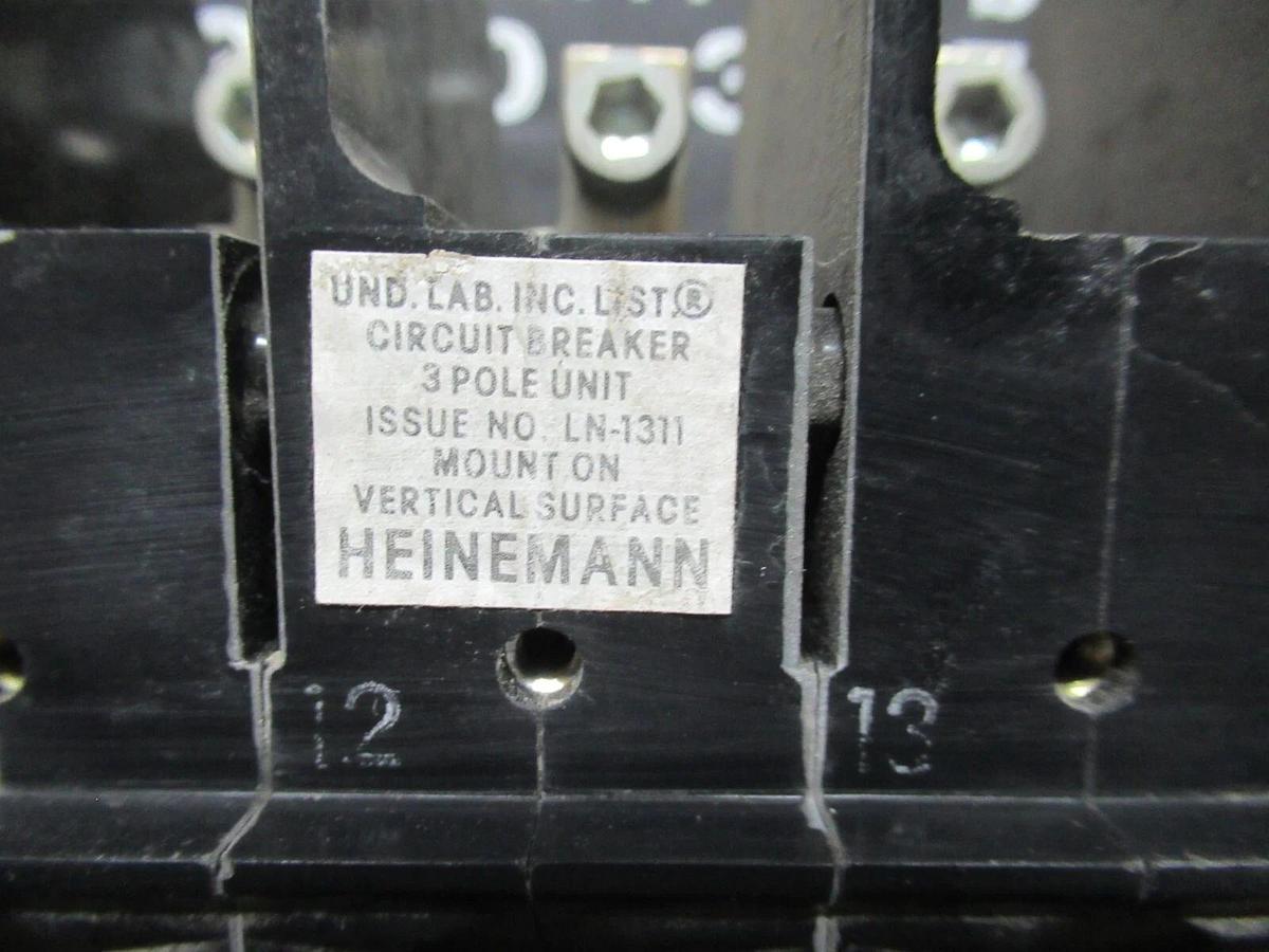 Used HEINEMANN BREAKER CF6-Z1-73 CF6-G8-DU 70 AMP TRIP 240 VAC HH83XE664A
