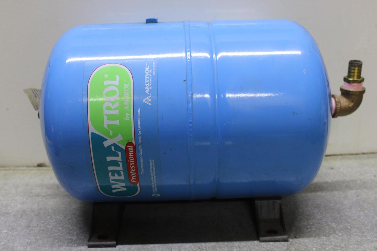 Used WELLXTROL 5.3 GALLON PRESSURE TANK WX105PS 150 PSI