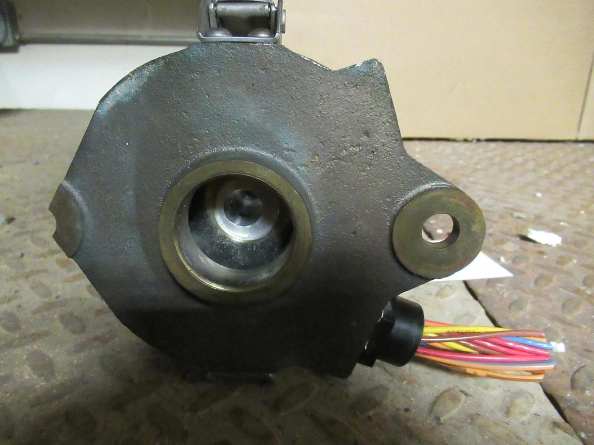 Used INNOVEX INC LINEAR MOTOR ACTUATOR 402C-06-6 9600 WATTS 240 VAC SINGLE PHASE