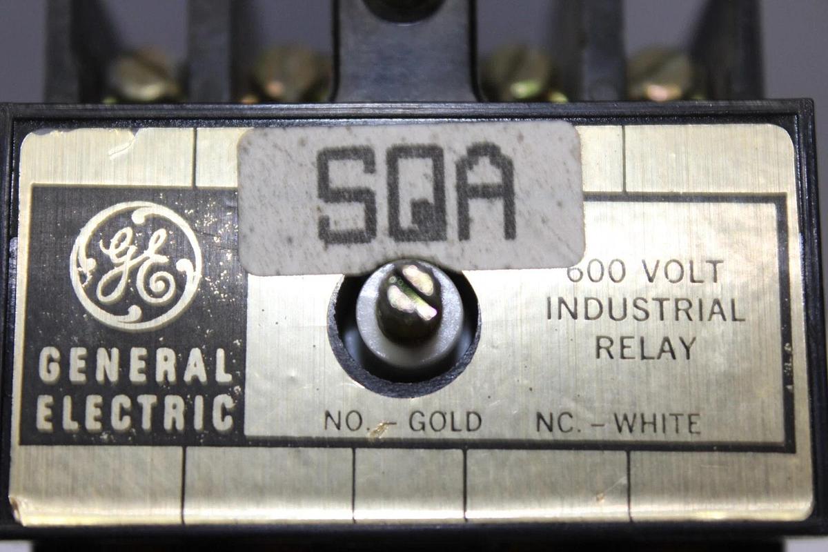 Used GENERAL ELECTRIC INDUSTRIAL RELAY CR120-BD083 COIL: 48 VDC **WARRANTY**