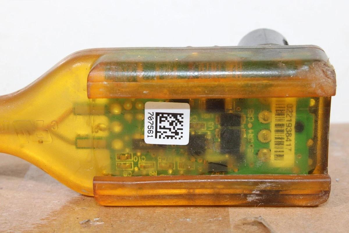 Used TRANE CHILLER TEMPERATURE SENSOR X13650726100 REV. N **WARRANTY INCLUDED**