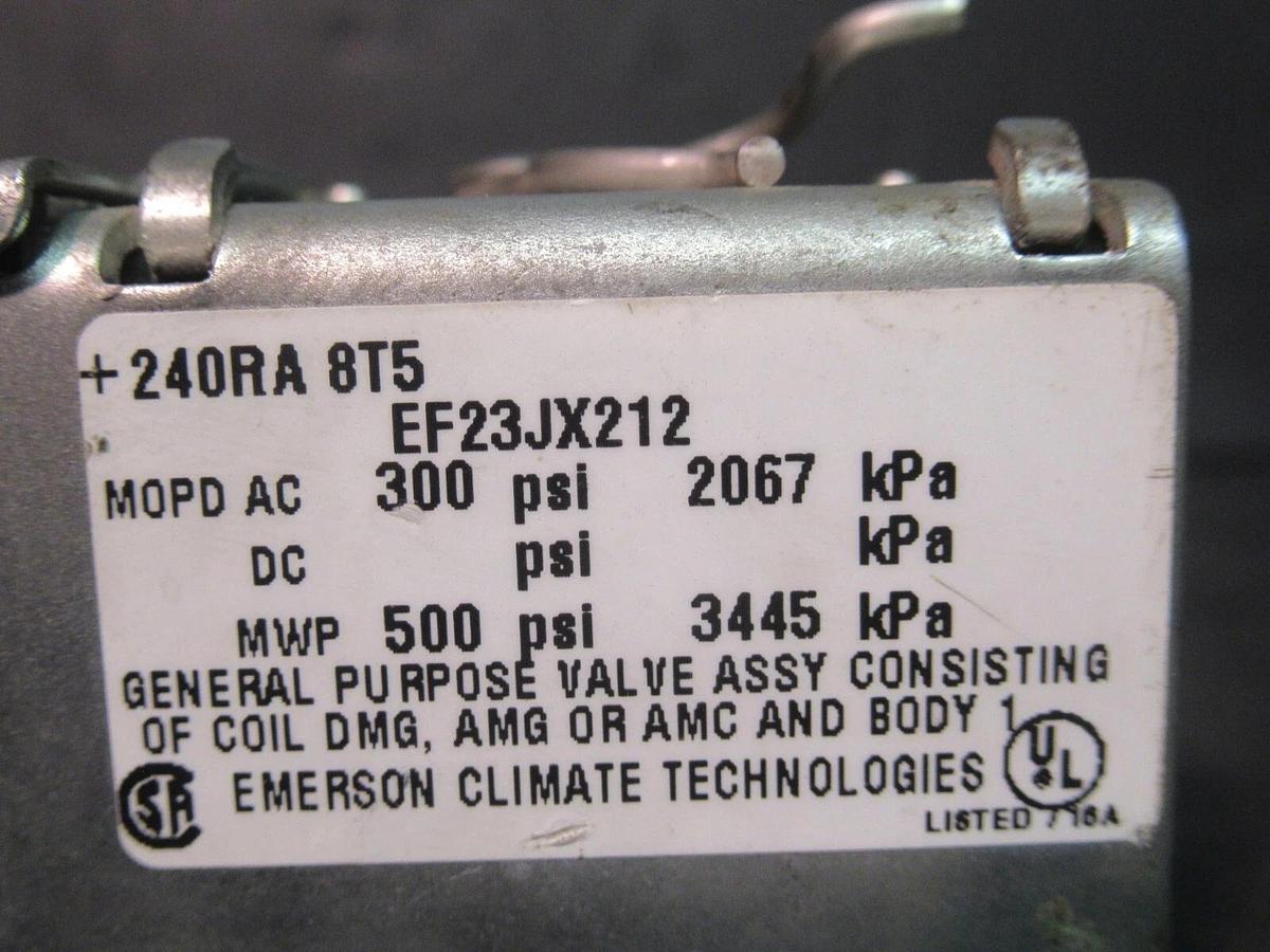 Used CARRIER GENERAL PURPOSE VALVE EFJX212 120 VOLT - 17 WATT - 300 PSI **WARRANTY**