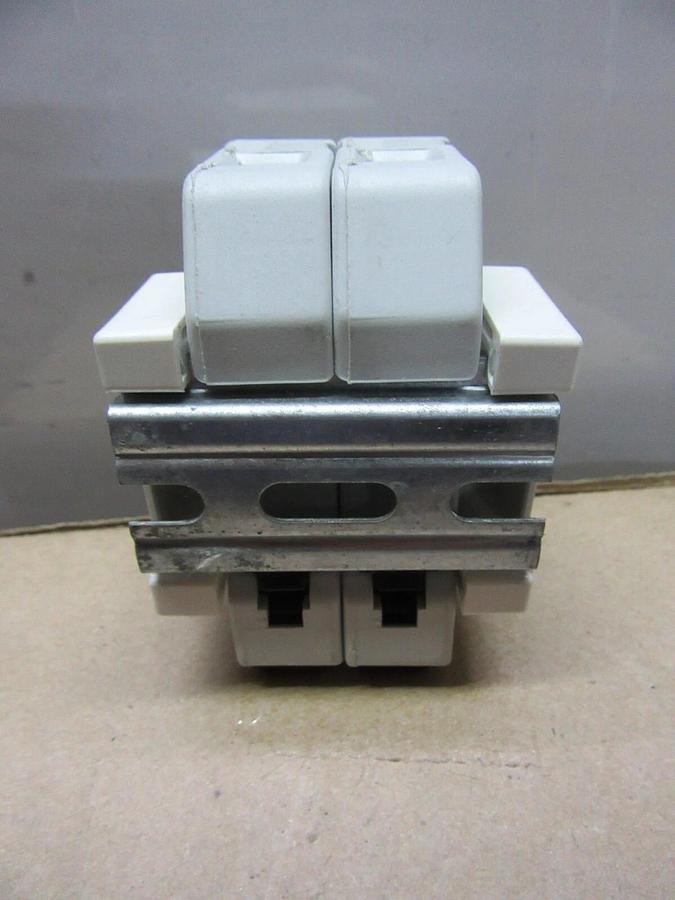 Used BUSSMANN FUSE HOLDER CHCC2DI 600 VOLT 30 AMP 2-POLE W/ AUXILLIARY CONTACTS