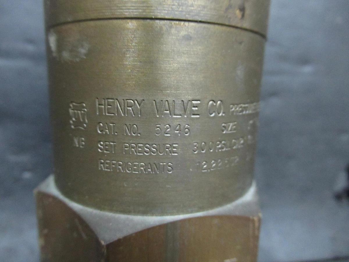Used HENRY PRESSURE RELIEF VALVE 5246 1" 300 PSI 111.8 IBS OF AIR/MIN **WARRANTY**