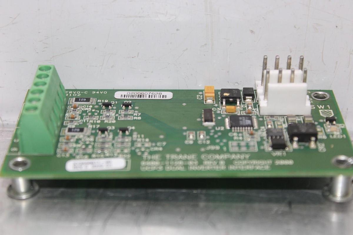 Used TRANE UCP3 DUAL INVERTER INTERFACE 6400-1128-03 REV. B X13650811-03 REV. C