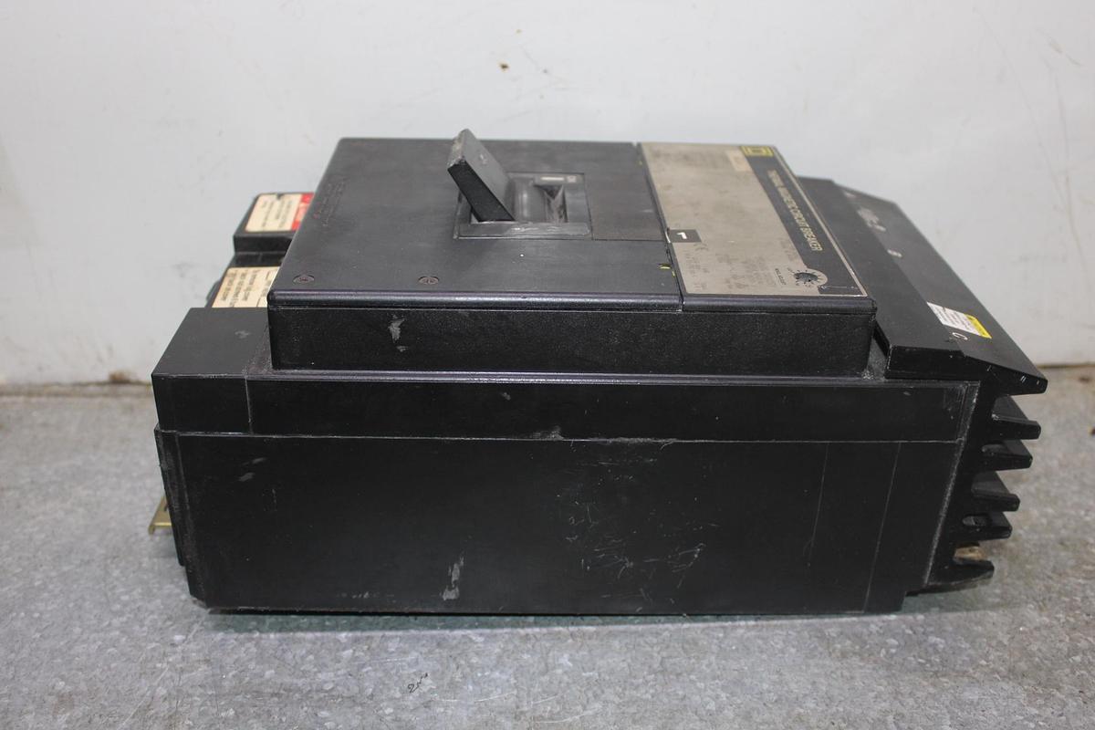 Used SQUARE D I-LINE CIRCUIT BREAKER KA36200 200 AMP 600 VAC 3-POLE