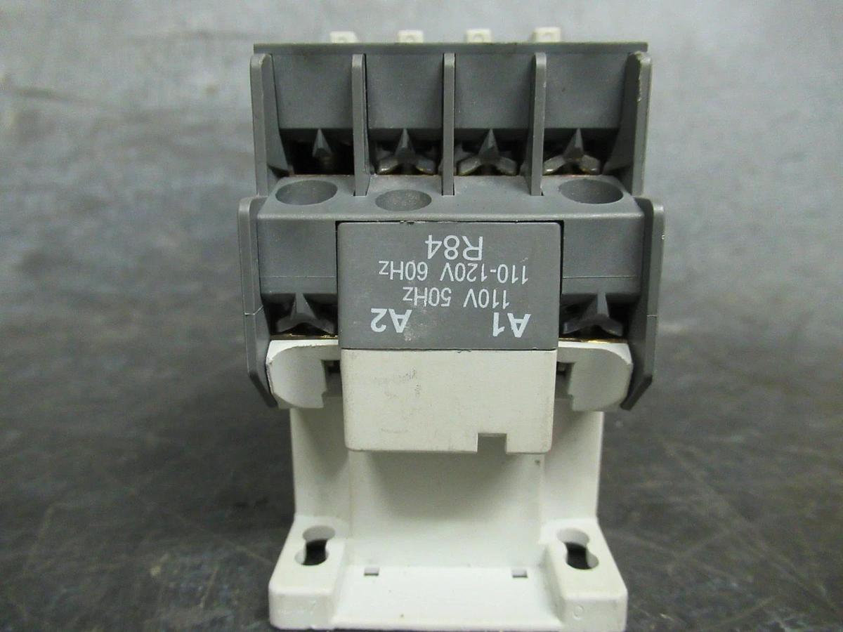 Used YORK CONTACTOR 024-31100-000 600V 7.5HP 26A **WARRANTY INCLUDED**