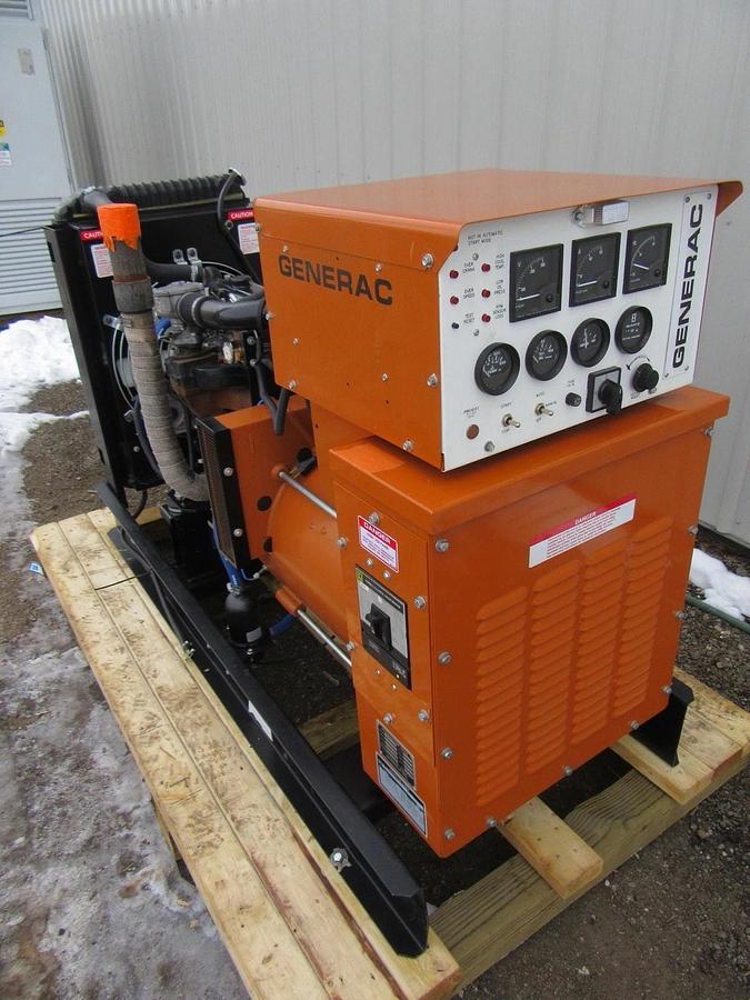 Used 25 KW GENERATOR GENERAC NATURAL GAS LP PROPANE 120/240V 1 PH SG025 793 HRS VIDEO