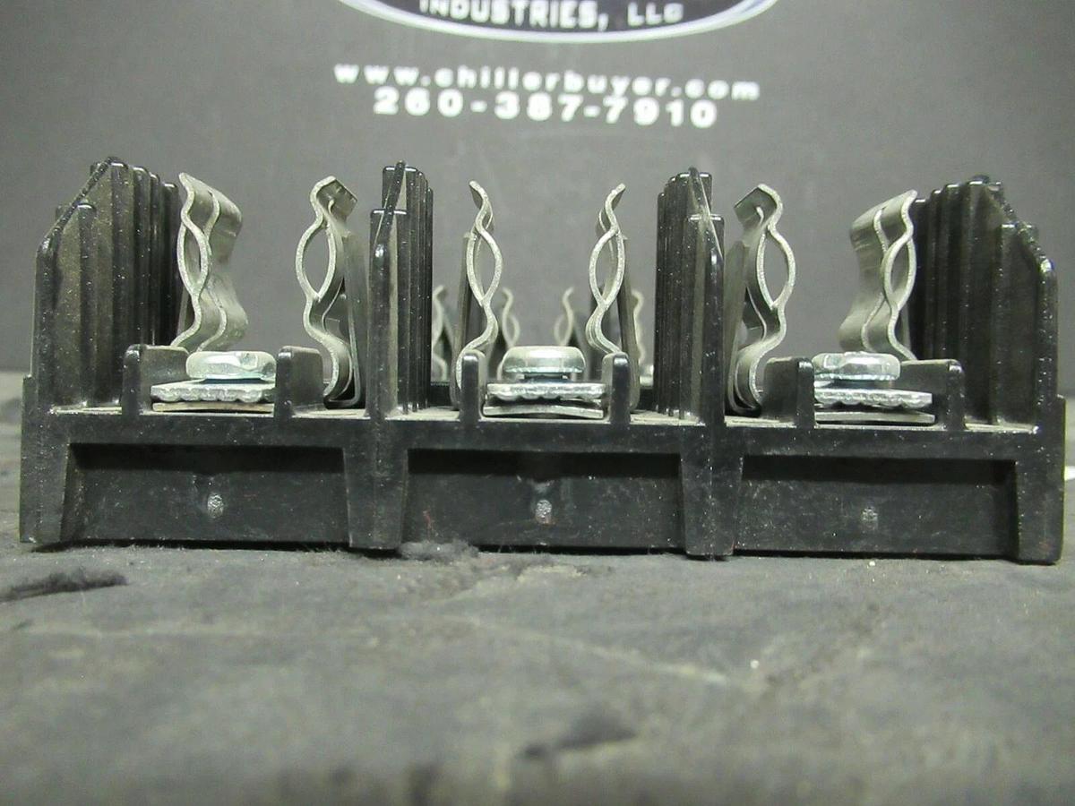 Used BUSSMAN FUSE HOLDER R60030-3PR FOR 30 AMP 600 V FUSES **WARRANTY**