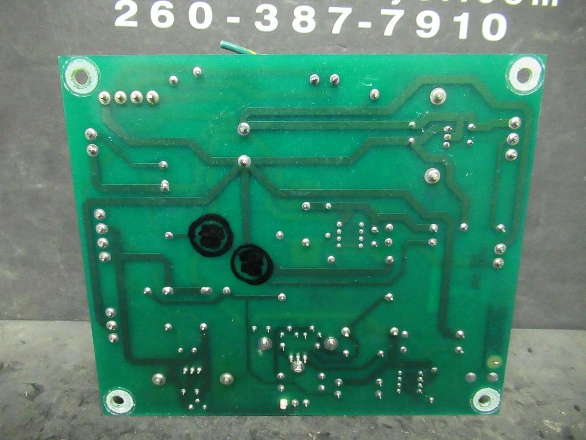 Used YORK JOHNSON CONTROLS CIRCUIT BOARD 031-01080-000 REV B 031-01080 ONE 00074B1197