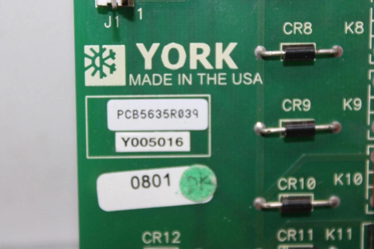 Used YORK RELAY CIRCUIT BOARD 031-02479-001 **WARRANTY INCLUDED**