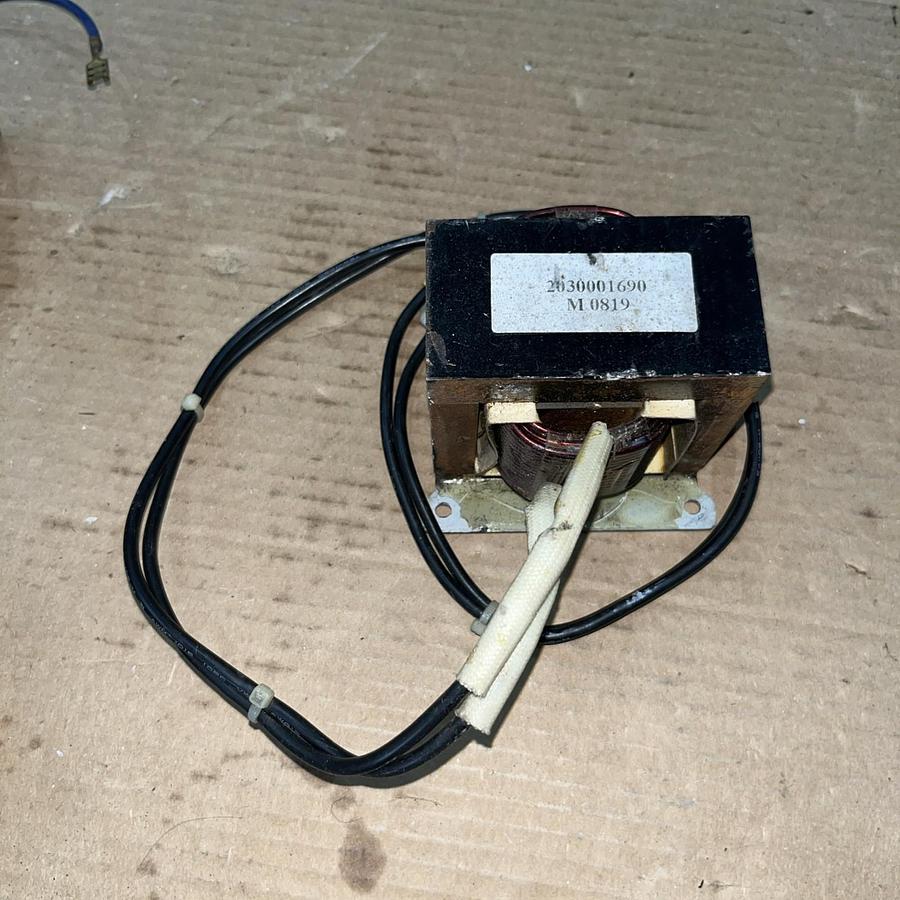 Used ALLEN BRADLEY INVERTER DRIVE 2945003002 **WARRANTY INCLUDED**