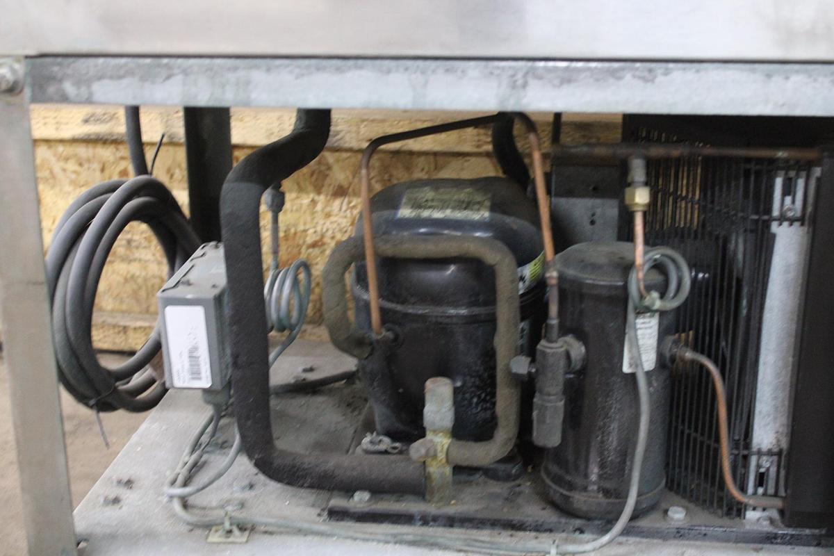 Used CUTLER HAMMER CONTACTOR CE15KN3 73 AMP 600 VAC 50 HP 3-PHASE