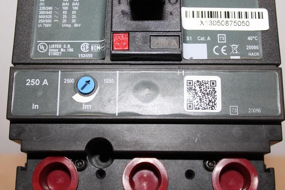 Used SQUARE D POWERPACT CIRCUIT BREAKER JJL36250 250 AMP 600 VOLT 3-POLE