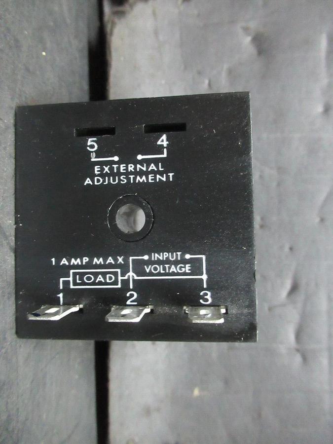 Used ABB / SSAC SOLID STATE TIMER TSX241100 TIME DELAY: 100 SEC 120 VAC 1 AMP