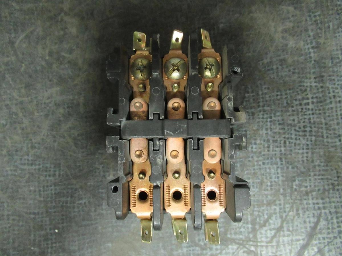 Used FURNAS CONTACTOR 42BF35AFAJ0 HN53CC115J 30 AMP 600 VAC 10 HP 3 POLE COIL: 120V