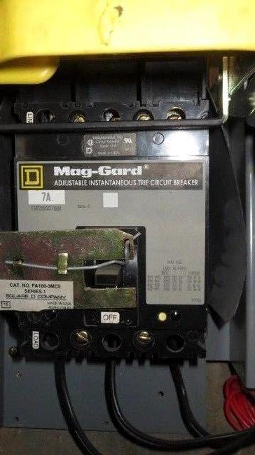 Used SQUARE D 12" MCC BUCKET 7 AMP FHP BREAKER 480 VAC WITH NEMA SIZE 1 STARTER