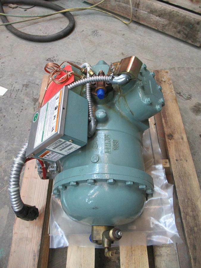 Used CARLYLE SEMI-HERMETIC REFRIGERANT RECIPROCATING COMPRESSOR 06DF3132AA3600