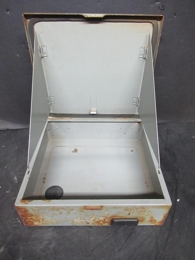 Used TRANE OUTDOORS ELECTRICAL ENCLOSURE 10.5" X 10" X 3" **WARRANTY INCLUDED**