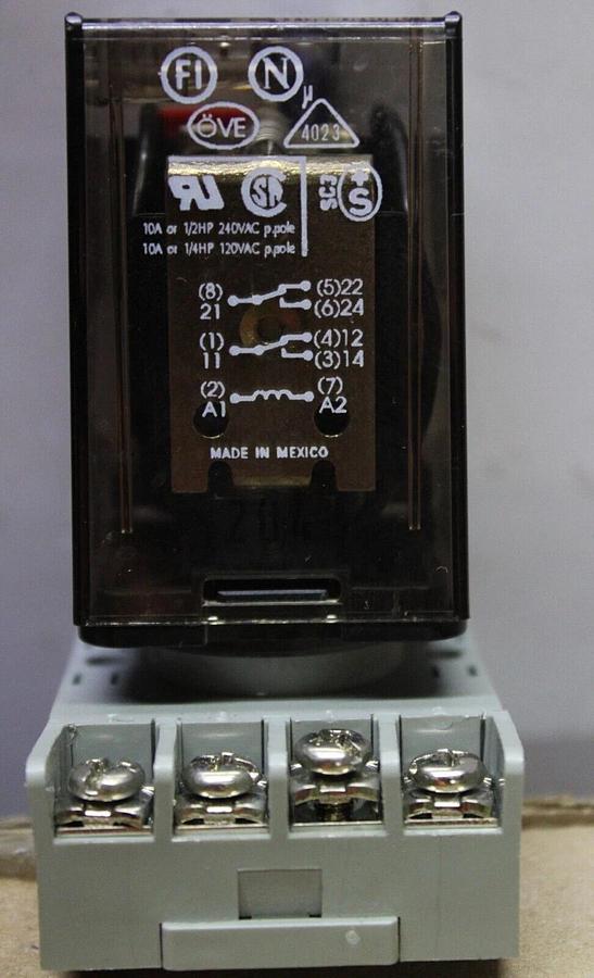 Used LOT OF 2 SCHRACK RELAY MR201024 115/240 VAC 10 AMP 50/60 HZ *WARRANTY*