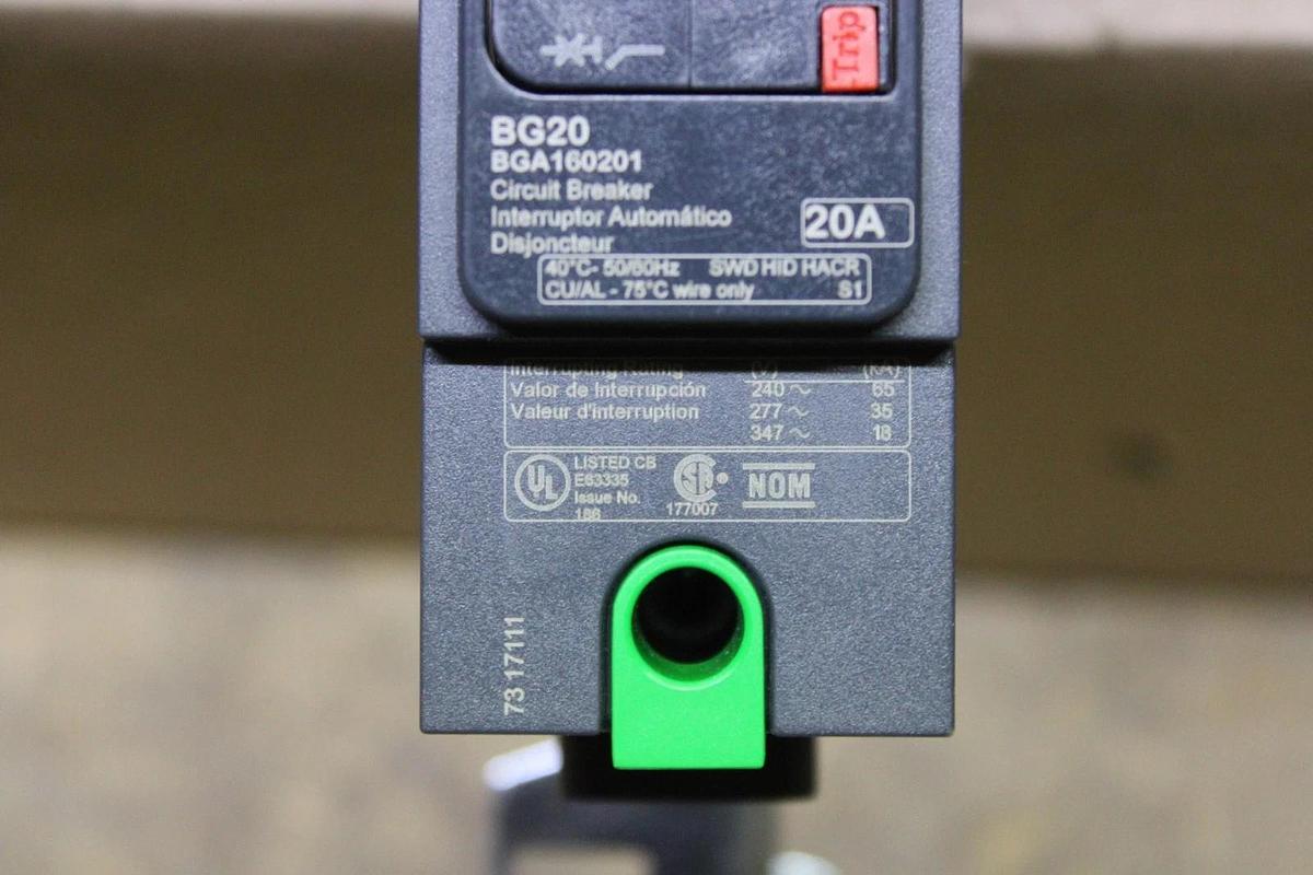 NEW SURPLUS SQUARE D I-LINE POWERPACT CIRCUIT BREAKER BGA160201 20A 277V 1-POLE
