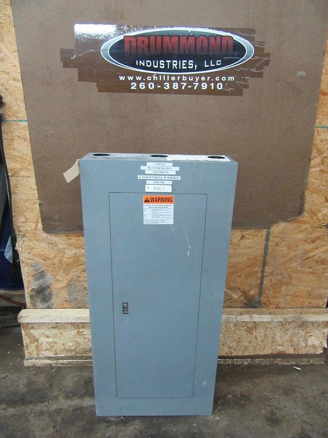 Used 100 AMP SQUARE D EDB / NF PANELBOARD PANEL MAIN LUG MLO 3 PH 4 W 600 / 480 V E1