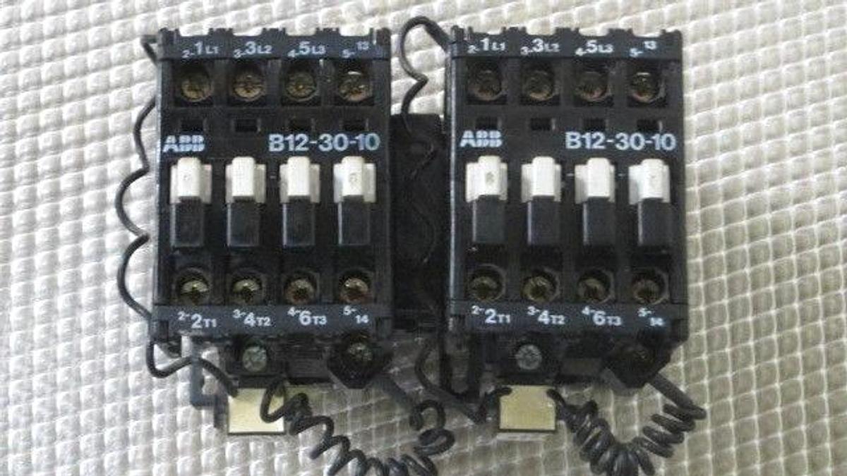 Used ABB B12-30-10 X 2 REVERSING CONTACTORS WITH 120V COILS AND RC NETWORK RV-BC6/250