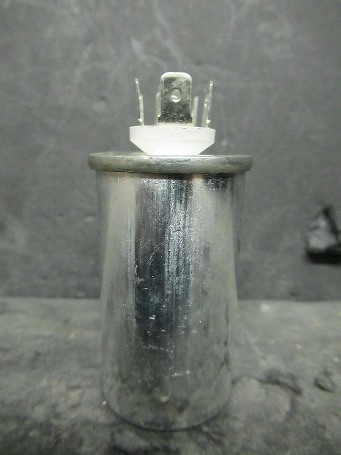 Used BEACON COMPONENTS 2 MFD MOTOR SINGLE RUN CAPACITOR CR2X440 440 VAC +10/-5%
